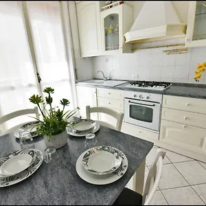 https://bilocale-pf.hotelitalianriviera.com